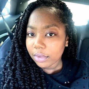 Meet your Posher, Brittney